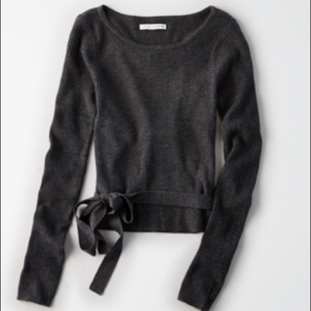 AE dark grey ribbed waist tie sweater